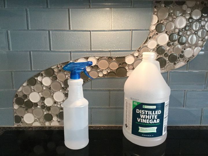 how to clean your home with vinegar