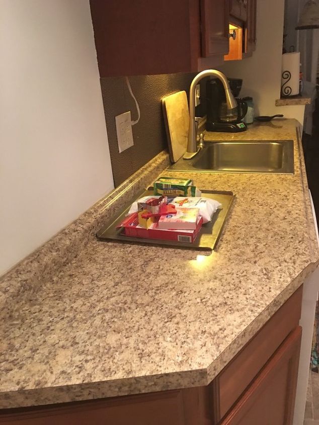 q where to end my backsplash