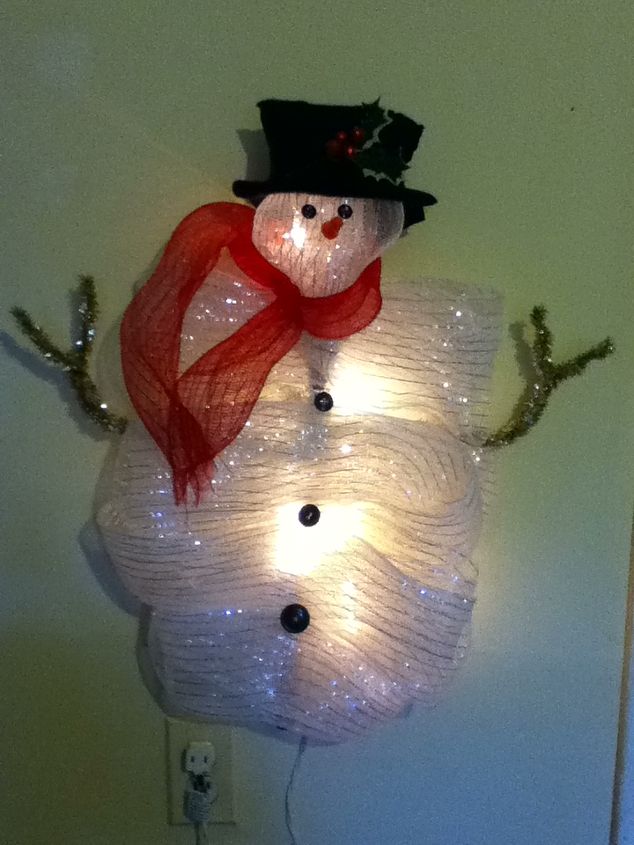 utiliza la cinta para decorar en navidad con estas ideas de ltima hora, Mu eco de nieve de cinta de malla