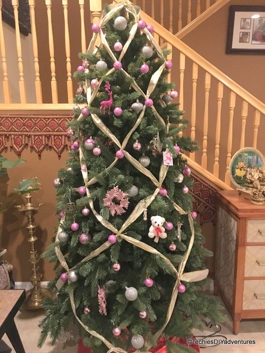 s use ribbon to decorate for christmas with these last minute ideas, Criss Cross Ribbon Draped Tree