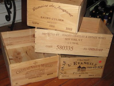 q what can be made with wood wine boxes