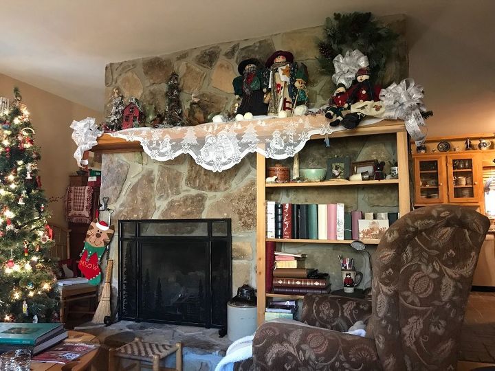 q furniture placement in a living room dining room with a fireplace divi