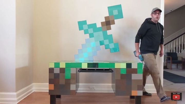 Minecraft Inspired Computer Desk | Hometalk
