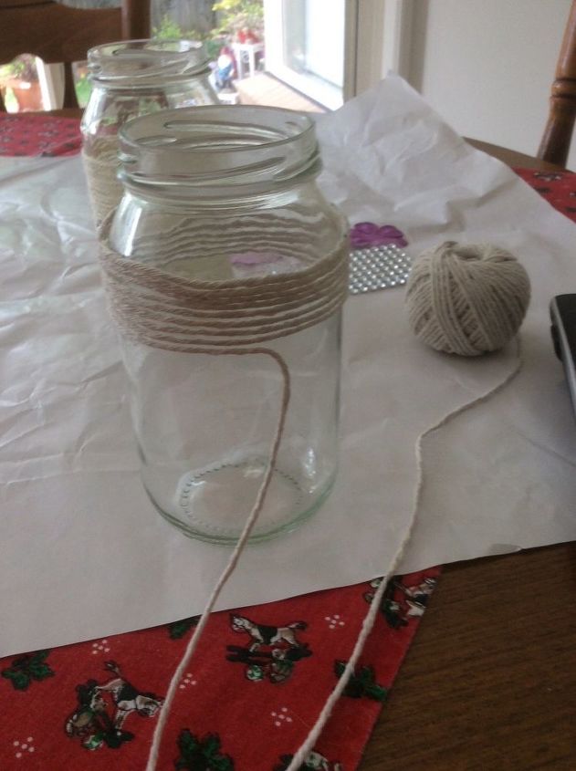 diy embellished glass mason jars with twine