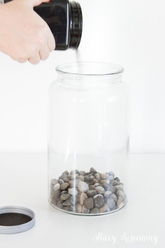 how to make an easy diy terrarium lamp using a mason jar