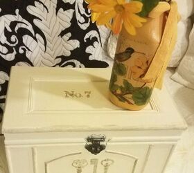 nine steps to upcycle a storage box using paint