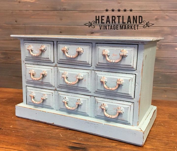 re purpose your old jewelry box with dixie belle paint