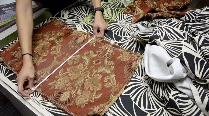 How To Reupholster A Bench Upholstery Makeover Hometalk