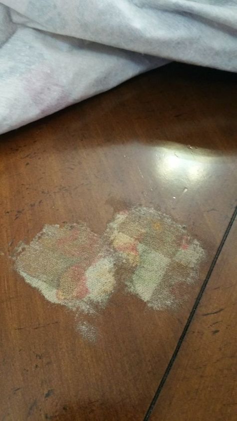 q how can i remove this from my table