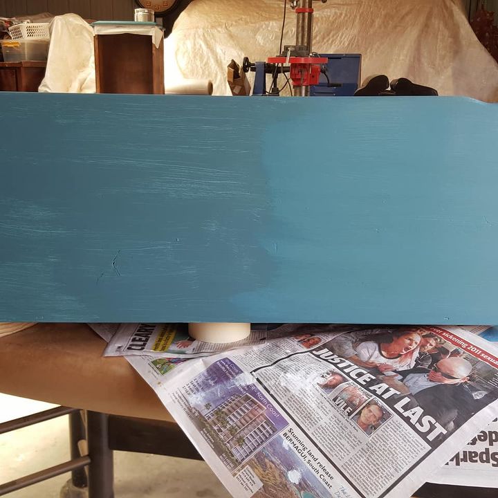 beauty bar vanity, Annie Sloan chalk Paint