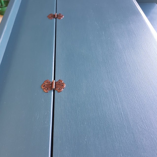 beauty bar vanity, Beauty Bar vanity