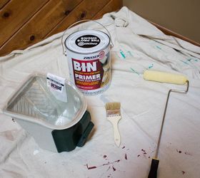 how to paint wood paneling baseboard trim without bleed throughs