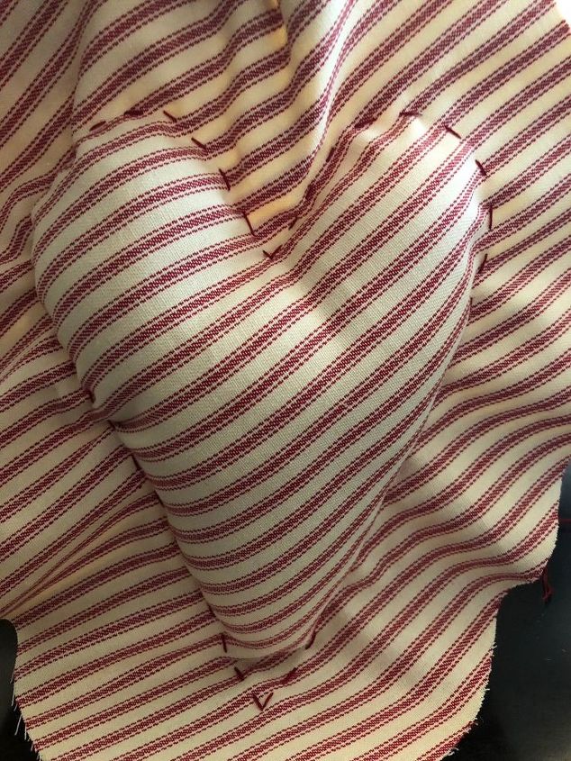 make a shabby chic valentine pillow with a straight pin, Ready for fraying