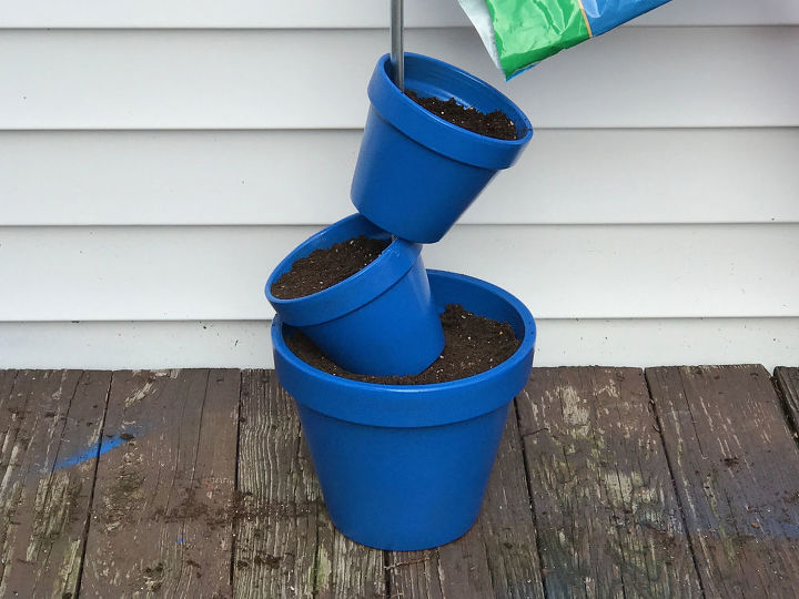 3 absolutely adorable ways to display your plants, Step 6 Add next pot fill and repeat