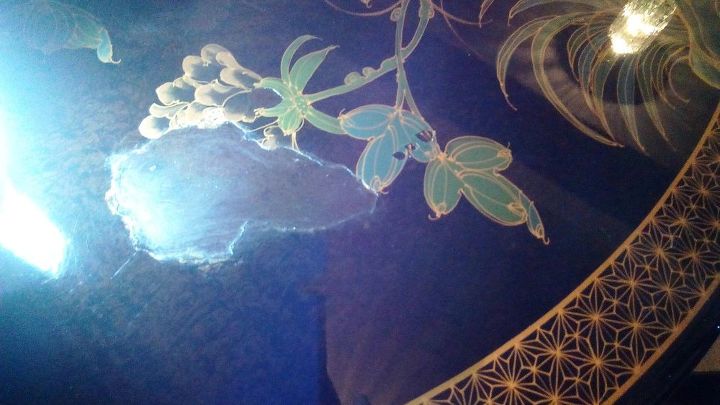 q how can i patch lacquer on this table please