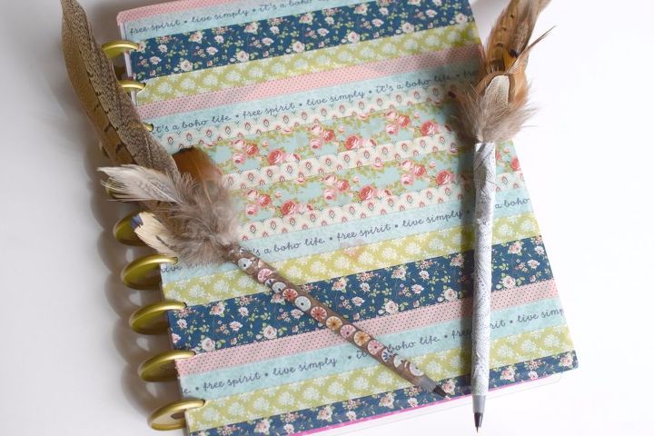 s 25 fabulous feather projects that you don t want to miss, Personalized Feathered Pens