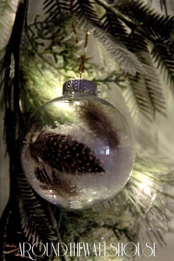 s 25 fabulous feather projects that you don t want to miss, Snowy Feather Ornament