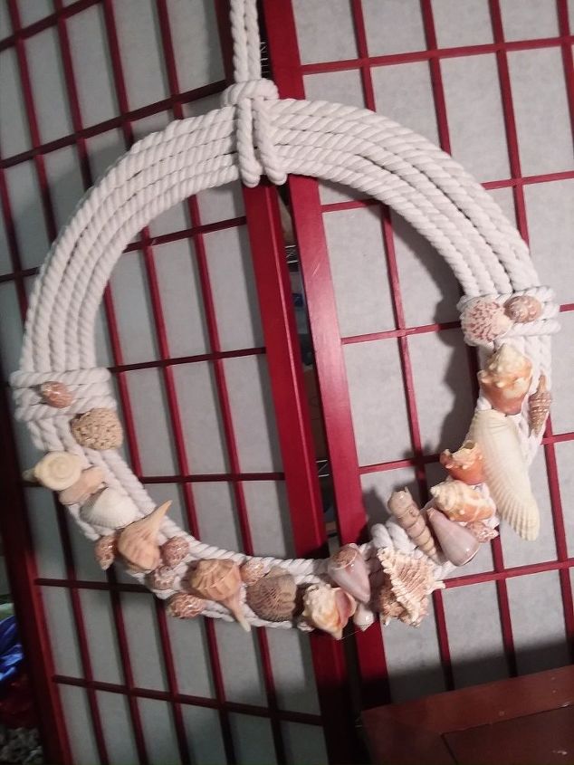 25 cosas bonitas que puedes hacer con cuerda y cordel, Corona de cuerda n utica