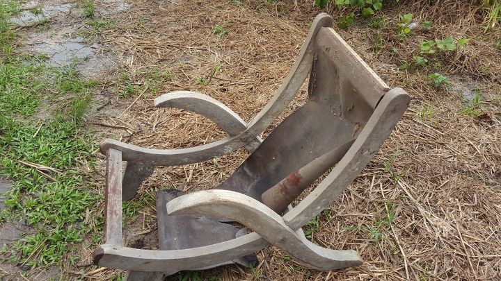 q making a chair