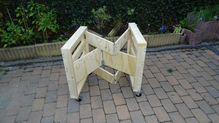 make a simple and adjustable folding workbench meet transform it
