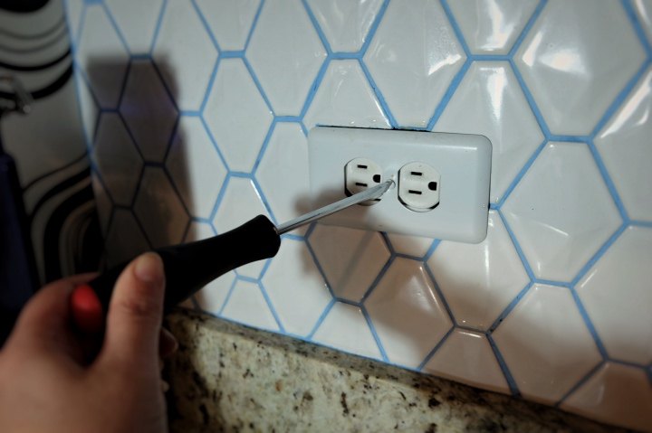 how to usb outlet
