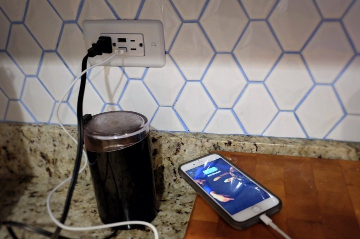 how to usb outlet