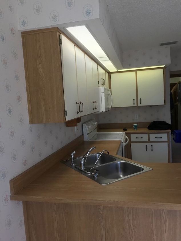 q best way to paint 90 s kitchen cabinets
