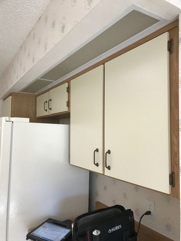 best way to paint 90s kitchen cabinets