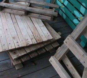 easy wood pallet rack for pots and pans
