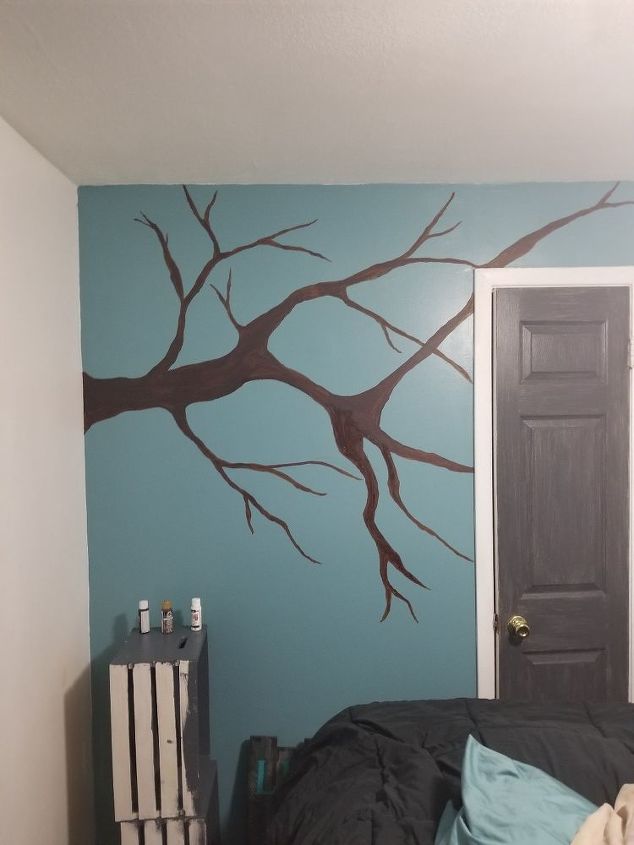 bed room make over wall art