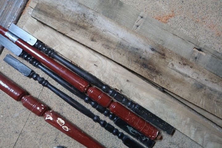 spindle and pallet wood heart