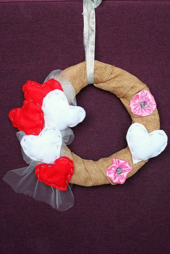 s valentine s day is getting closer get ready with these lovely ideas, Valentine s Day Wreath
