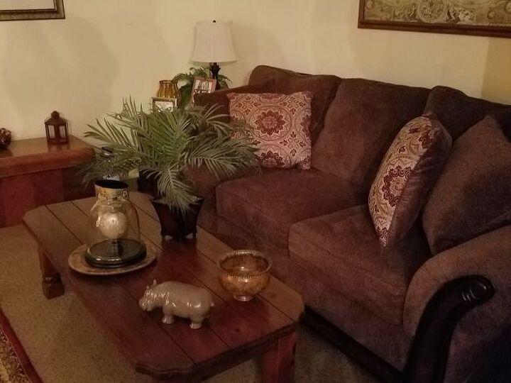 q how do you pick a color for a living room i m having a terrible time