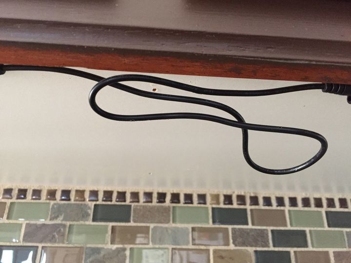 Easy Under Cabinet Lighting And Hidden Cords Hometalk