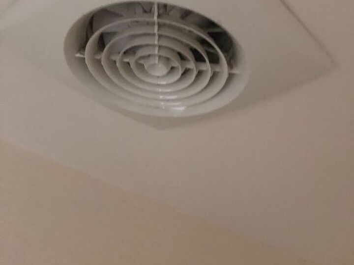 q how would i clean the fan