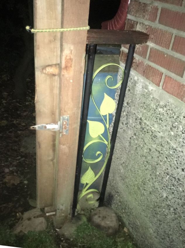 upcycled fence gate, Decorative wrought iron piece in place