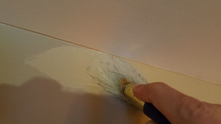 wall painting tools techniques, Cutting in with the Wooster Shortcut brush