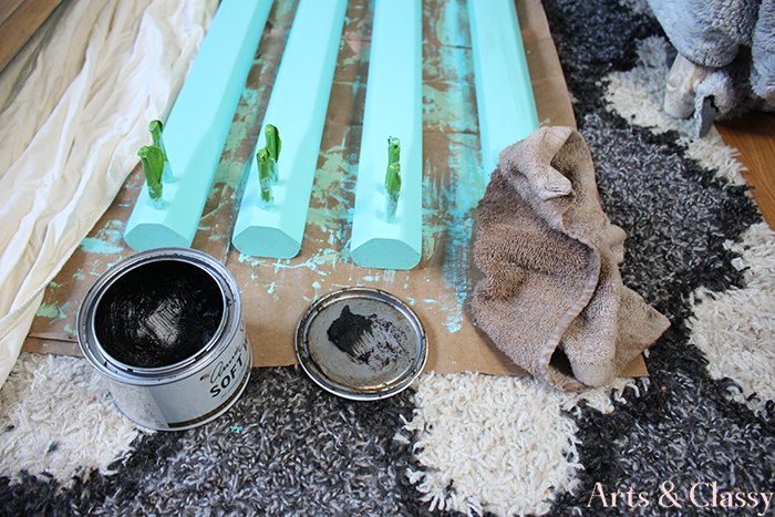 curbside table gets a gratitude stencil makeover