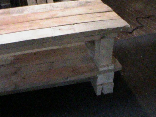como fazer uma mesa de centro trabalho com rodas feitas de paletes de madeira