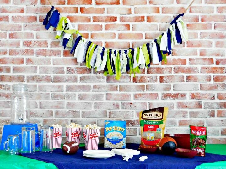 fabric football party banner tutorial