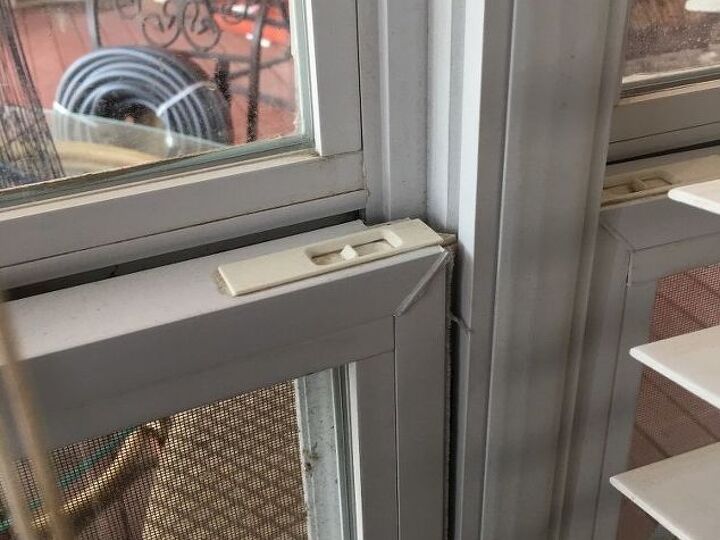 q how to make your windows tight without wind coming through