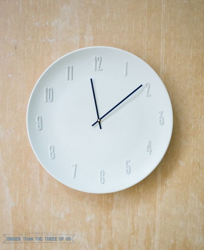 20 maneras de hacer tu propio reloj personalizado, Reloj inspirado en West Elm