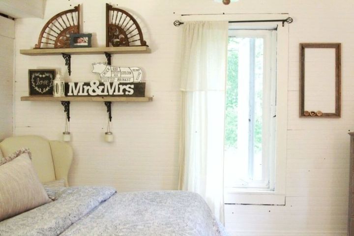 farmhouse style bedroom makeover