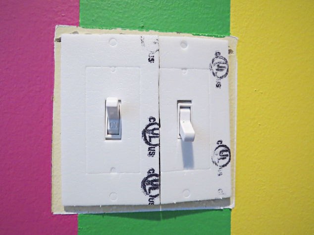 do this to your outlet to save so much money this month