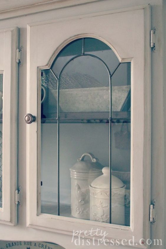 hutch makeover with chalk paint