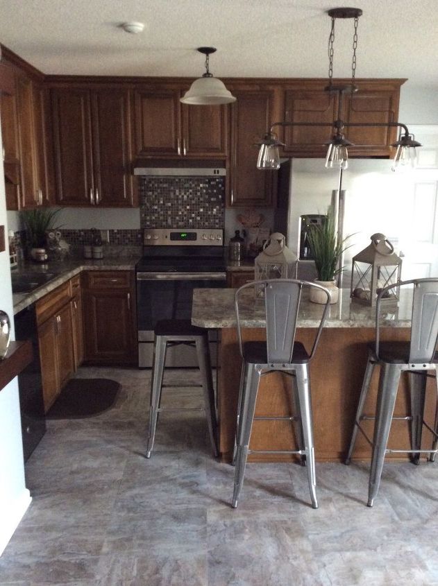 q don t know what color to change countertops to