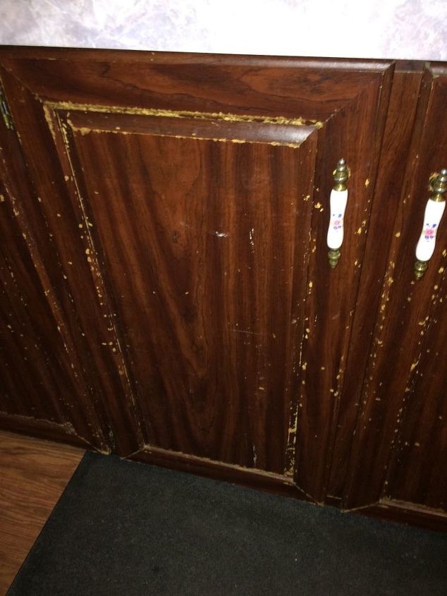 Pressed Wood Cabinets