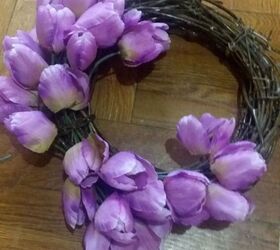 fast easy spring tulip wreath