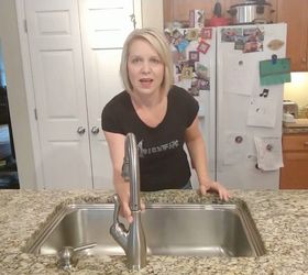 how to tighten a loose kitchen faucet
