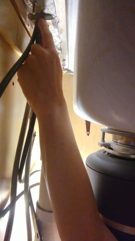 How To Tighten A Loose Kitchen Faucet Hometalk How To Tighten A Loose Kitchen Faucet